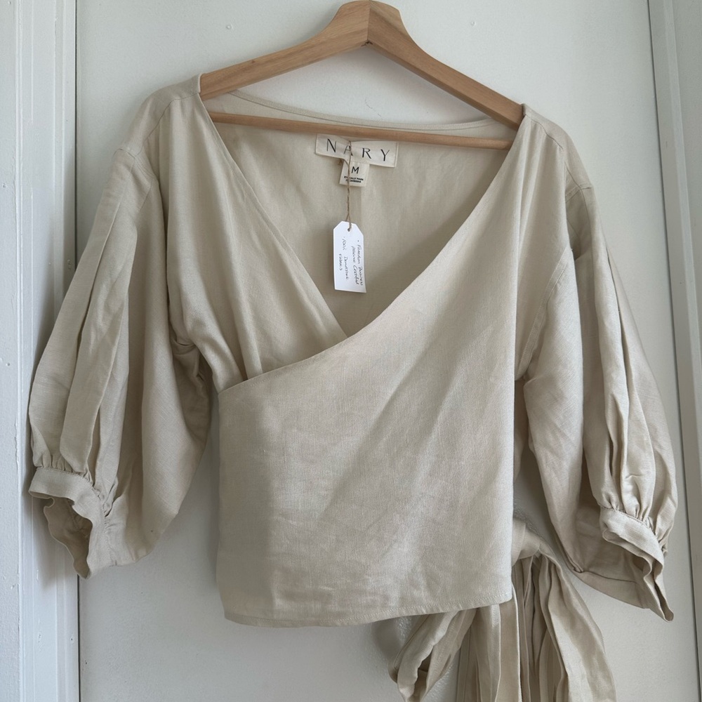 Folcland - Nary - Cream Wrap Top for Women
